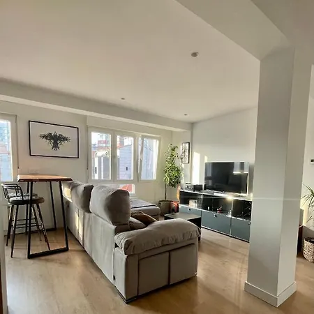 Piso De 2 En Centro, Zona Muy Tranquila Con Playa A 2 Min Andando Apartment *